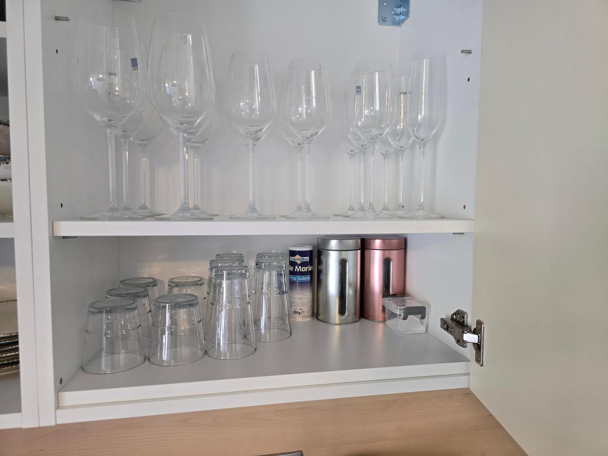 Apartment Mak