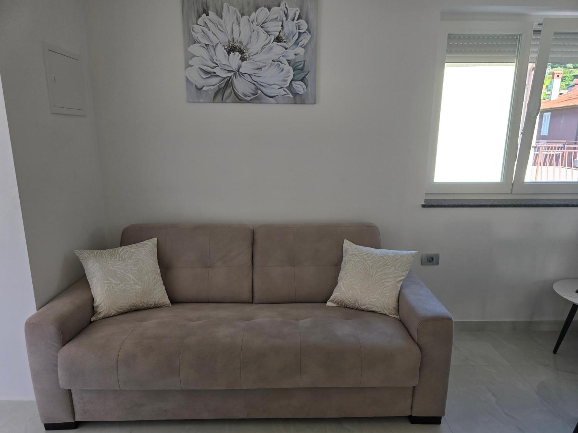 Apartment Mak