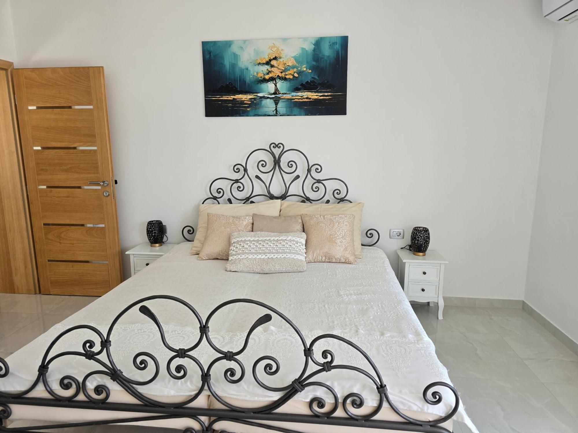 Mak Apartment